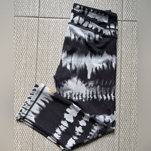 Lucy Cropped Leggings